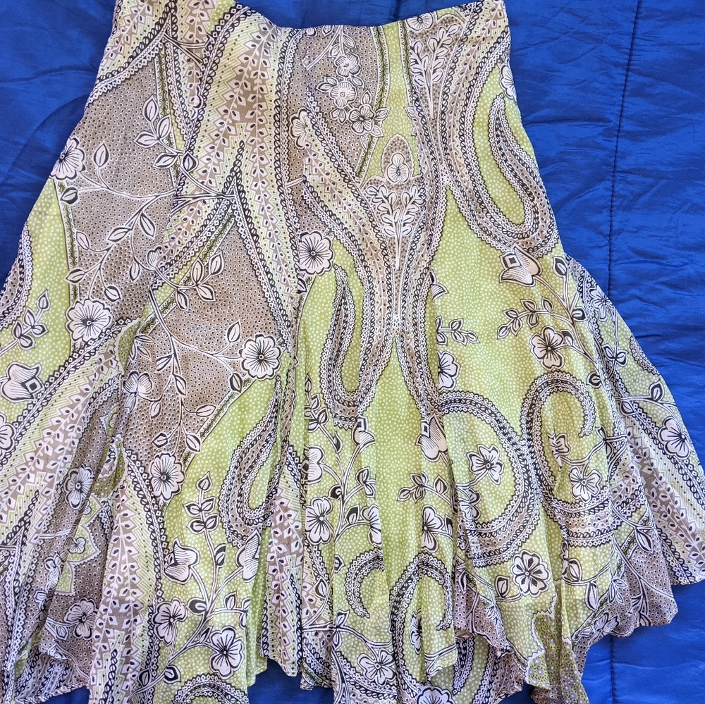 Paul & Joe light weight handkerchief skirt 40F-10